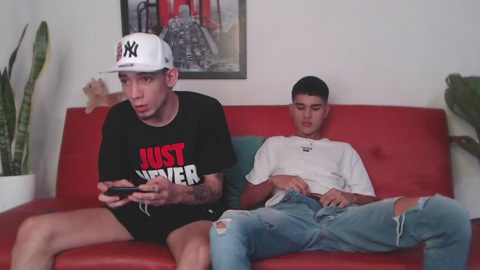 fratguysonline  04-10-2022